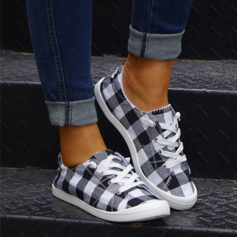 Plaid Pattern Sneakers, Low Top Lace Up Canvas Shoes